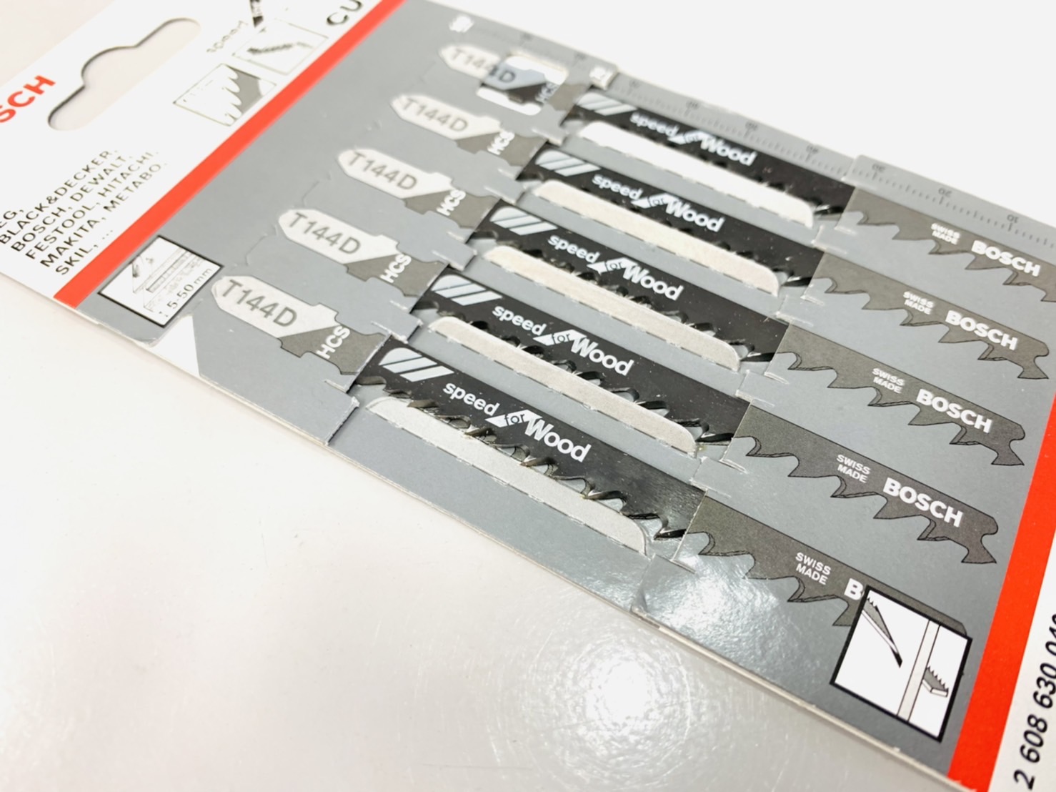 ใบเลื่อยจิ๊กซอ BOSCH ตัดไม้เนื้อแข็ง #T144D