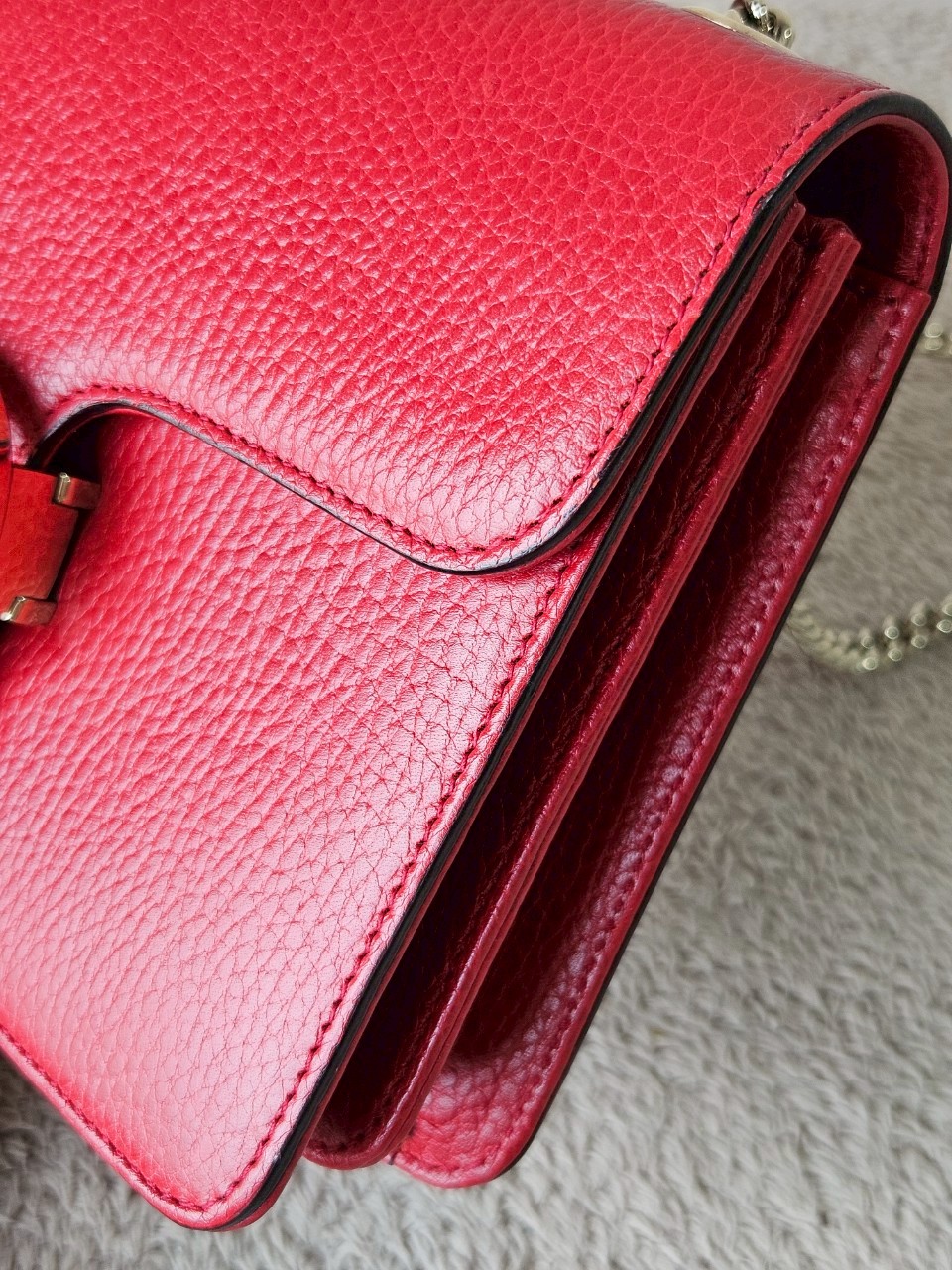 Gucci Interlocking Red