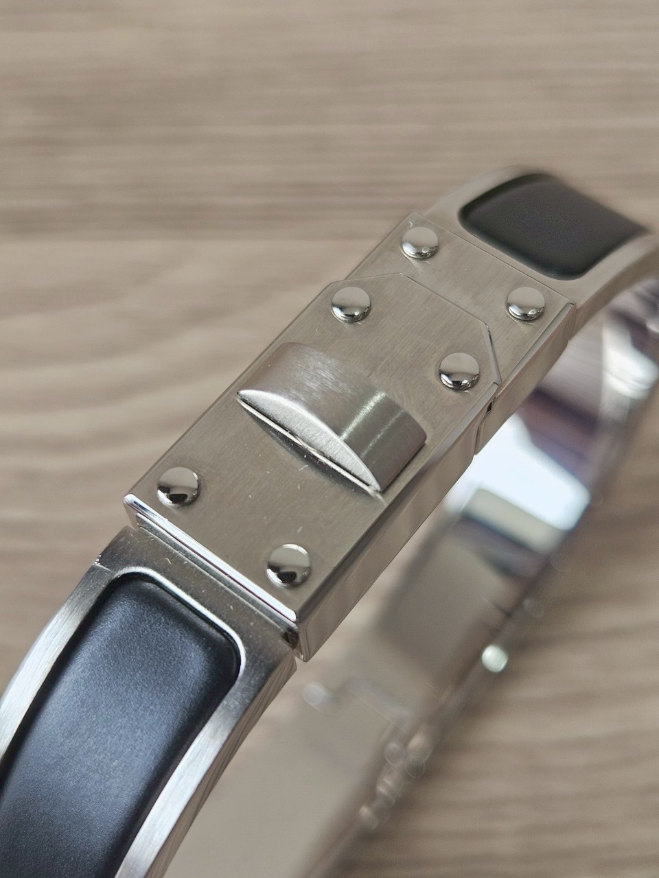 Hermes Clic Kelly bracelet PM ดำ/เงิน