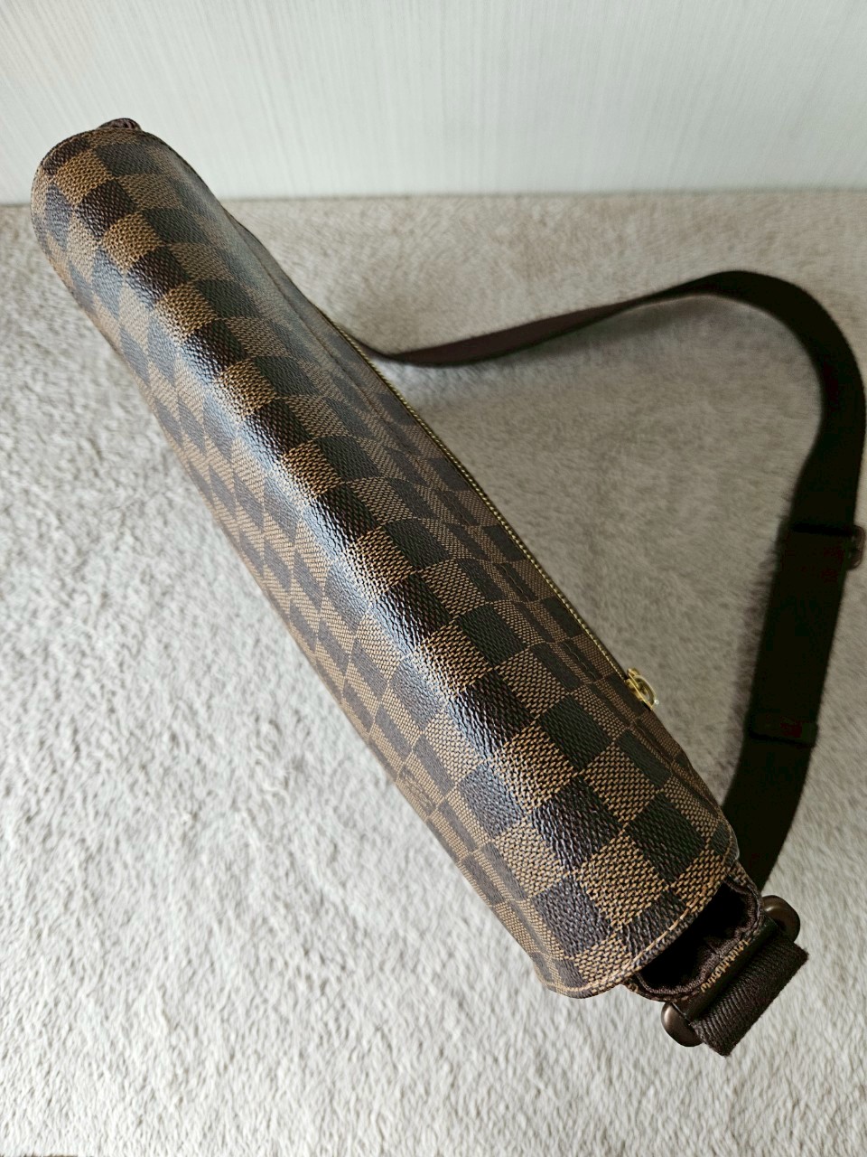 LV District Damier mm