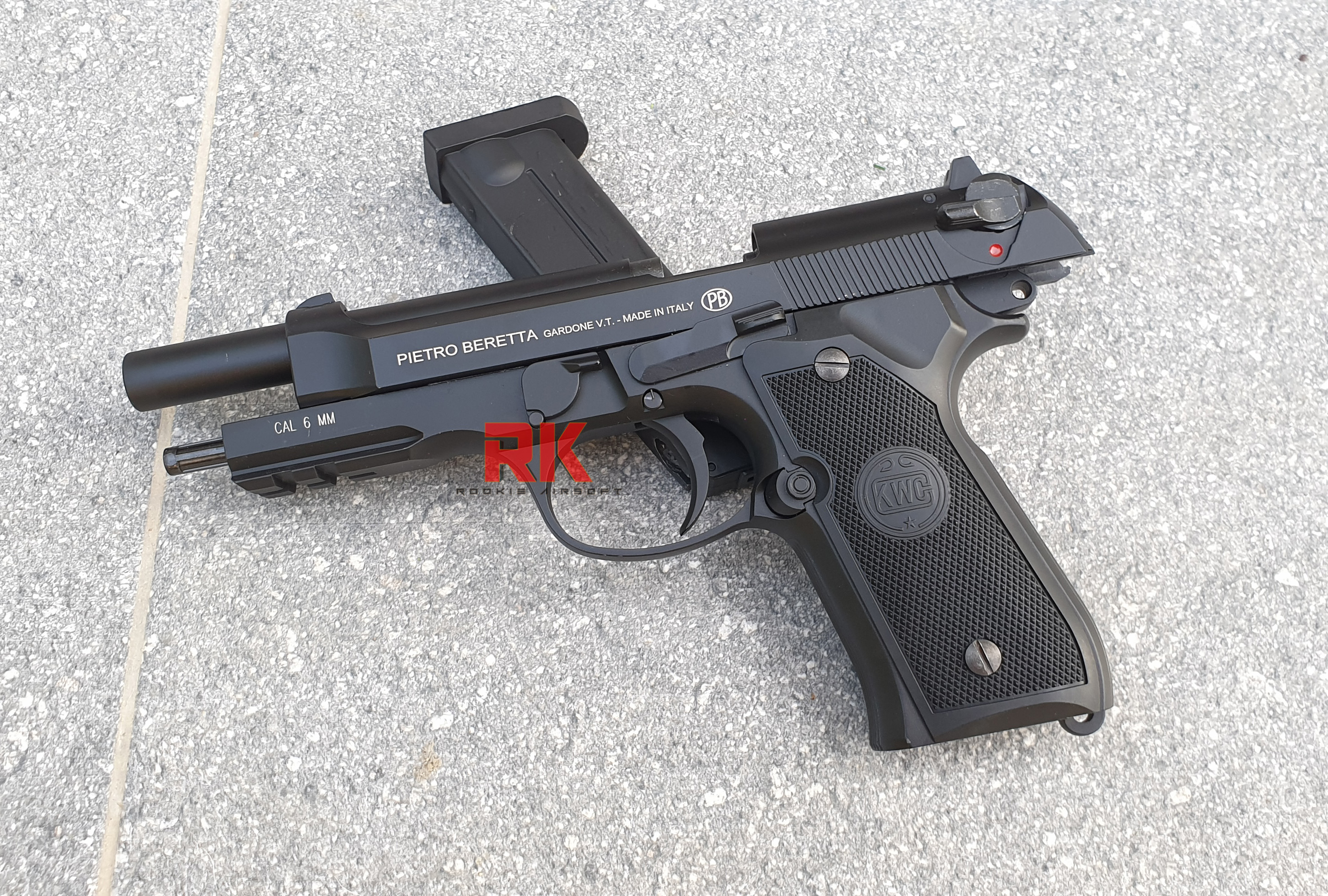 KWC M92 Co2 Blowback