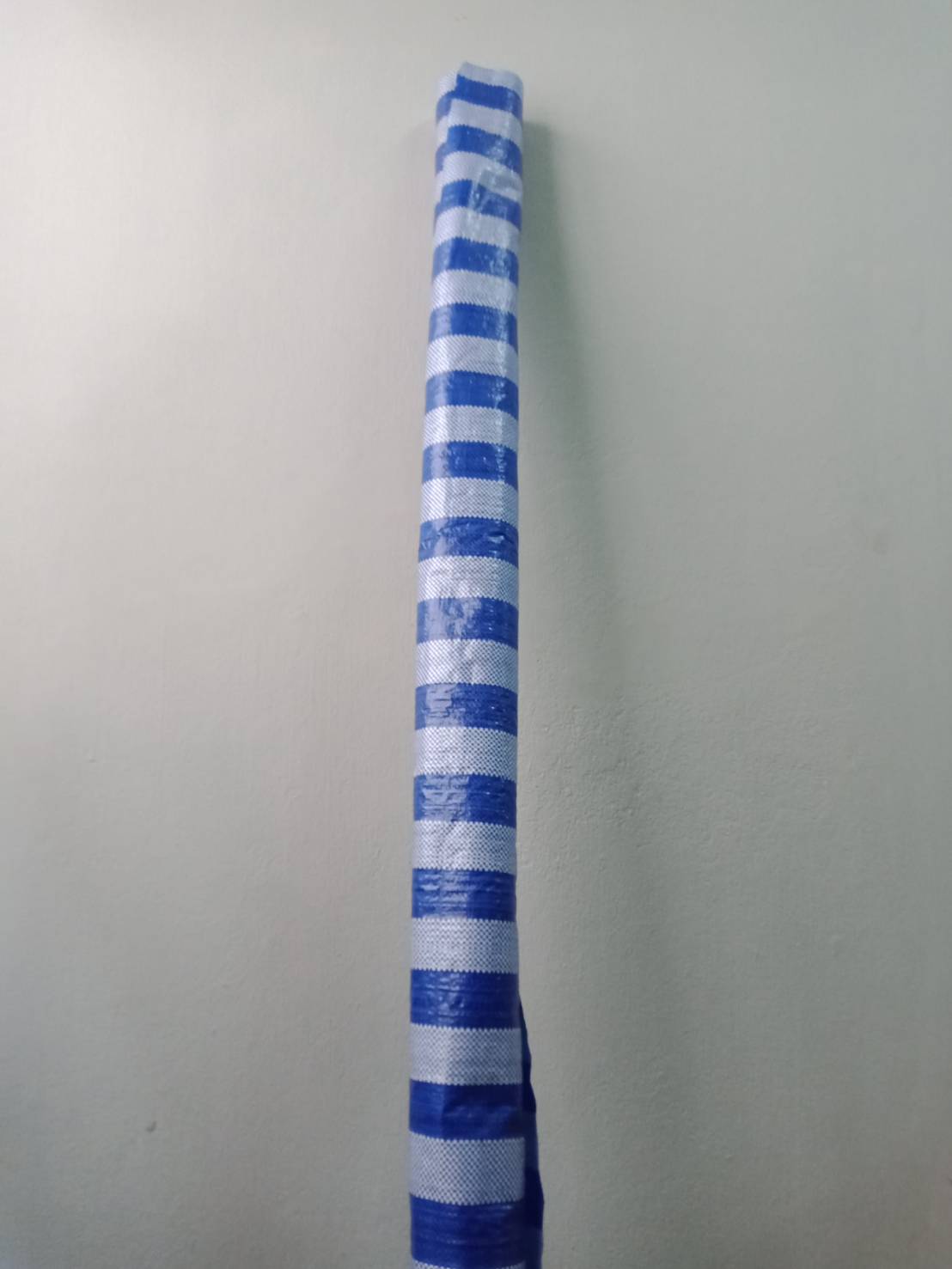 ผ้าฟางแบบม้วน 72"*27 หลา