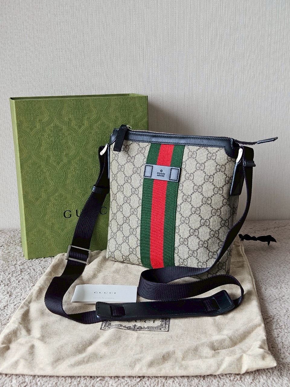 Gucci Web Messenger Supreme