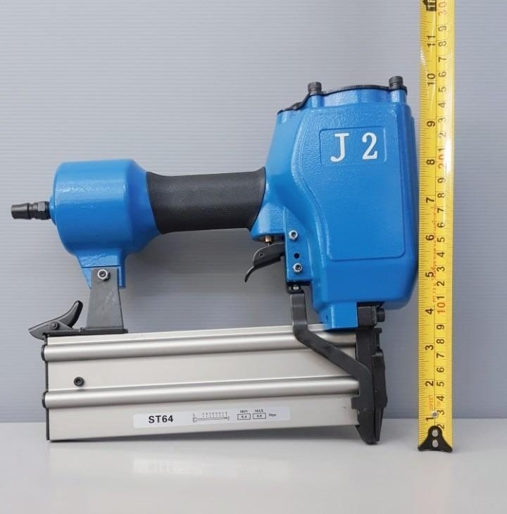 ปืนยิงตะปูลม ST-64 J2