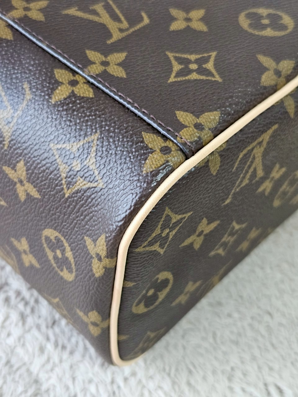 LV Nice Mini Microchip