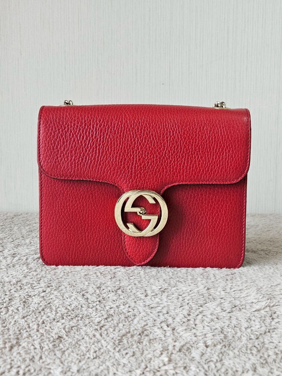 Gucci Interlocking Red