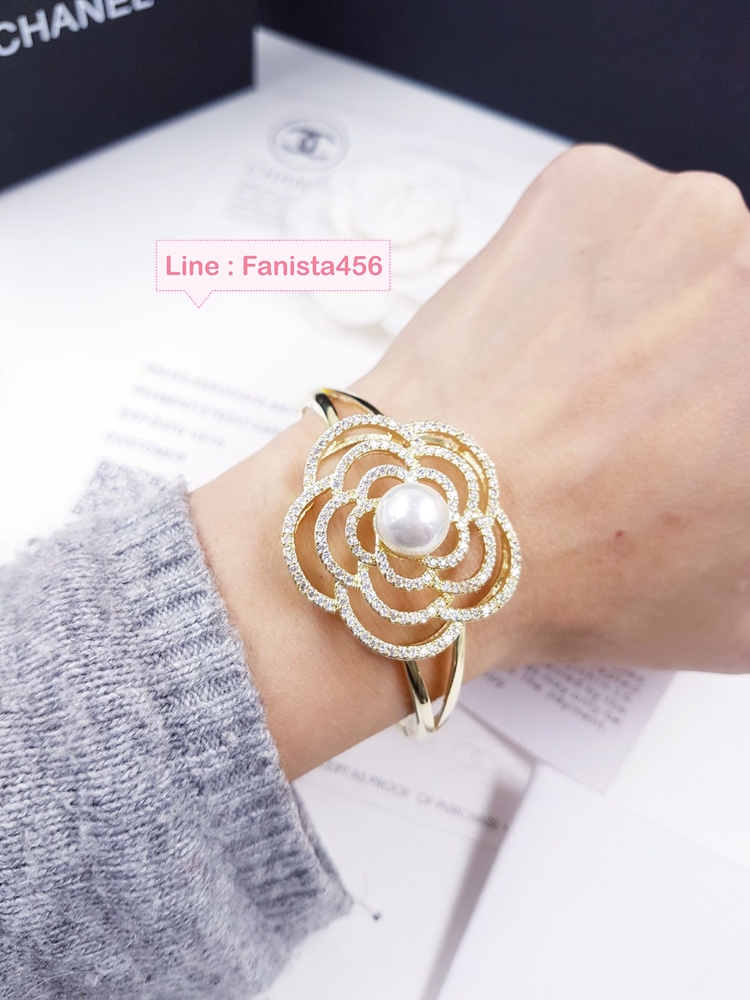 Camelia chanel Bangel กำไลทรงดอกคาเมเลียฉลุ งาน Hiend