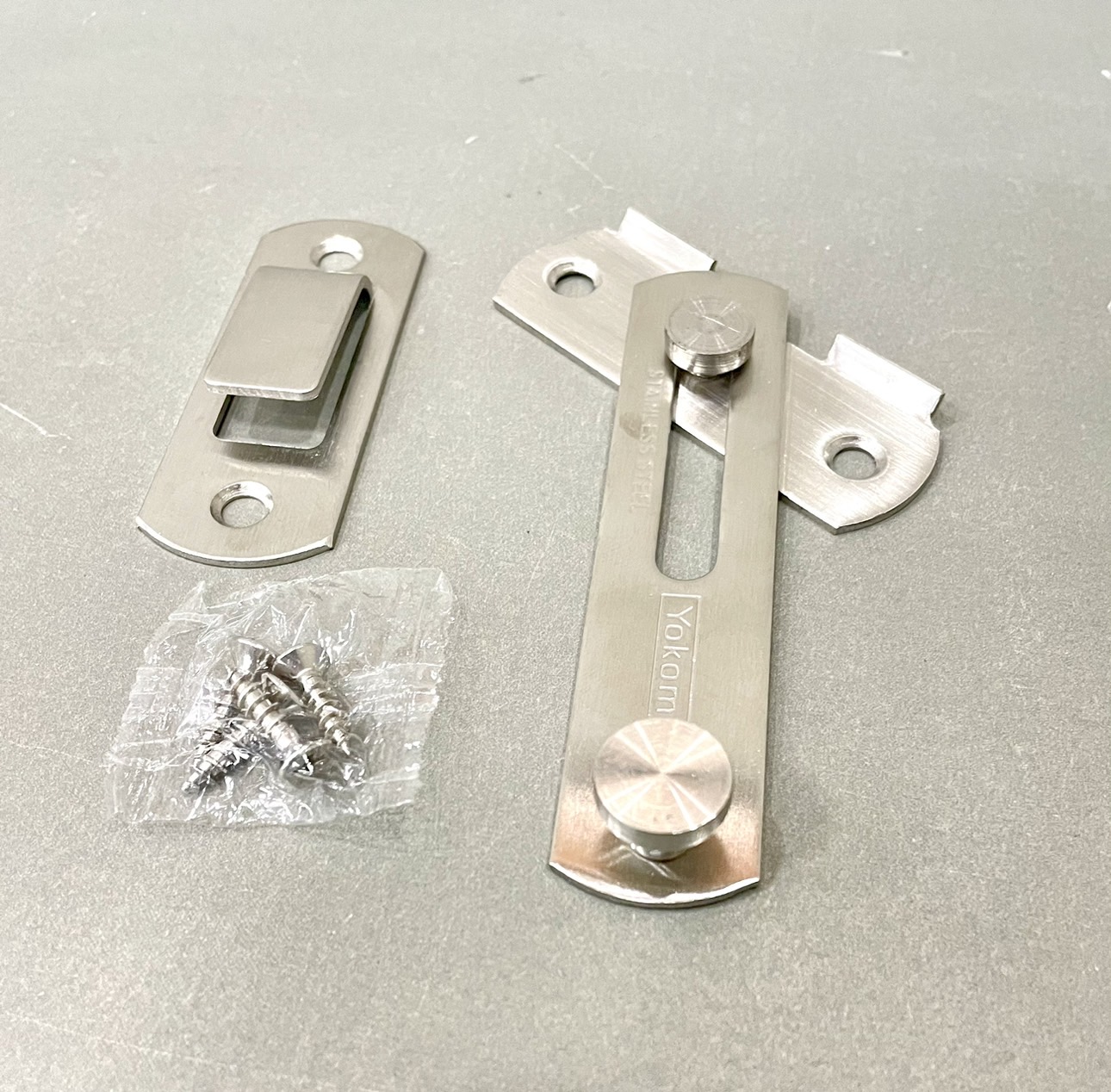 กลอนสับห้องน้ำ 4" รุ่นสับหมุด Yokomo