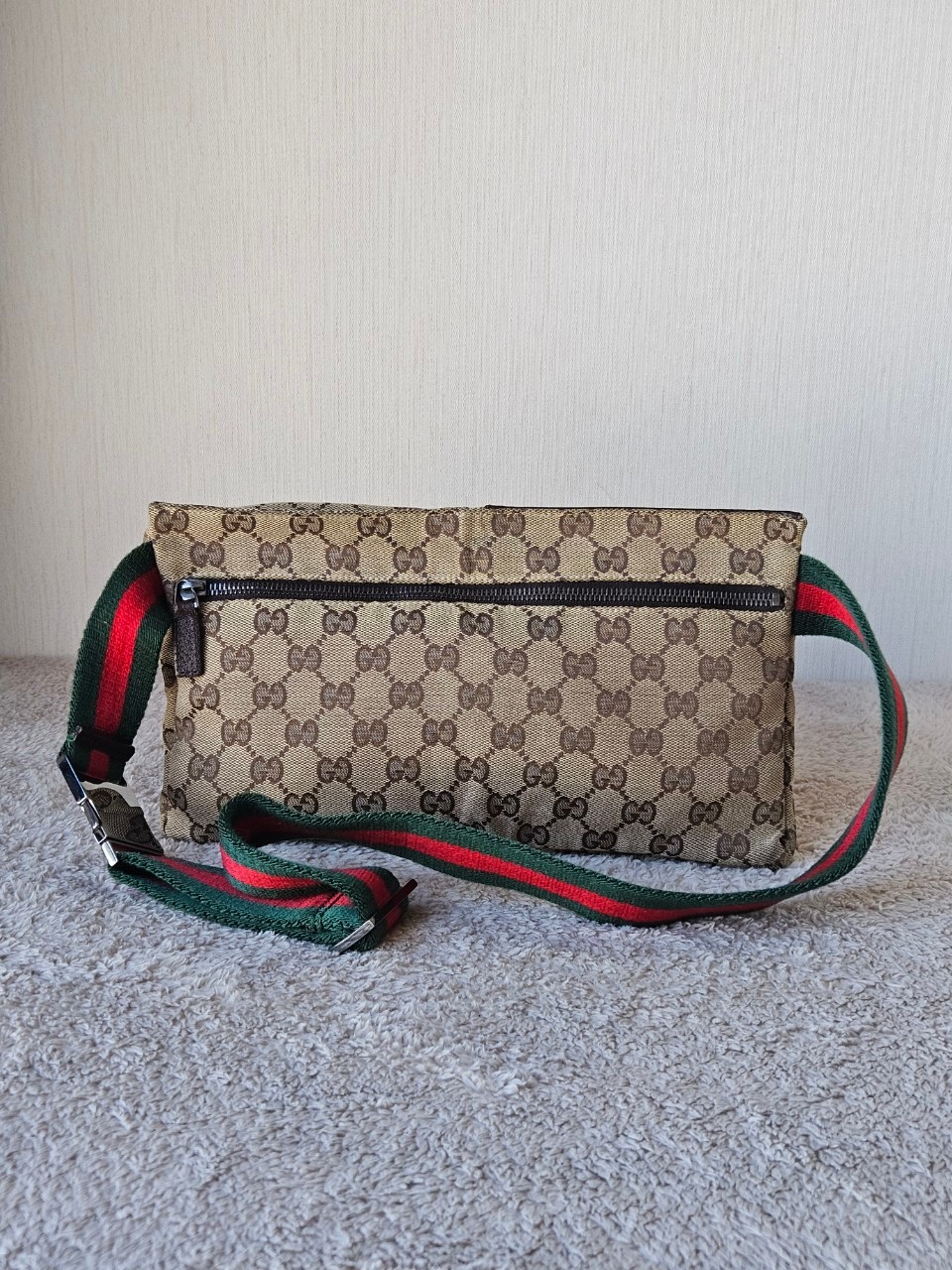 Gucci GG Canvas Beltbag