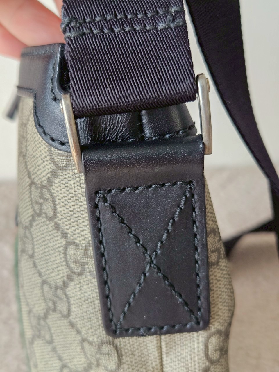 Gucci Web Messenger Supreme