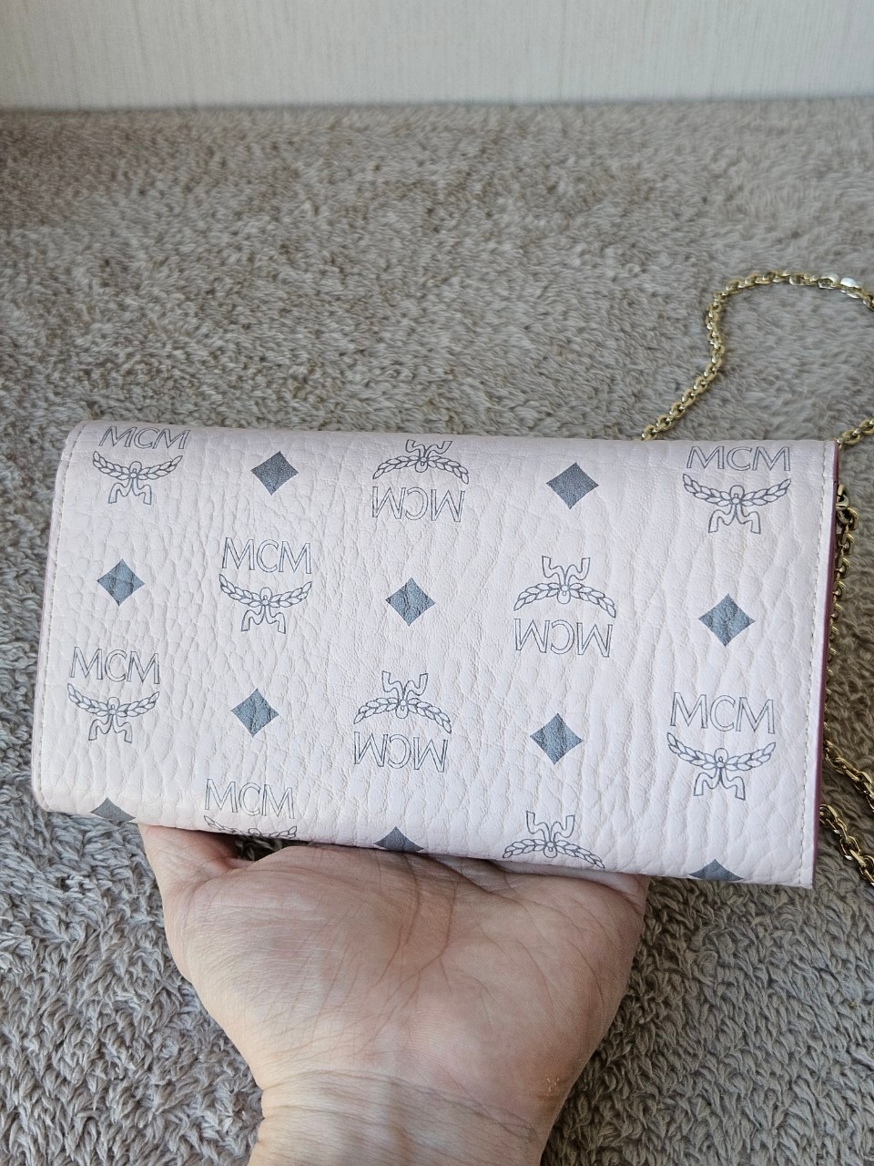 MCM Tracy Crossbody Wallet Pink