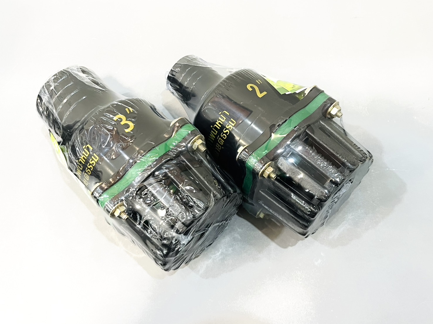 ฟุตวาล์ว PVC สีดำ สวมสายดูด