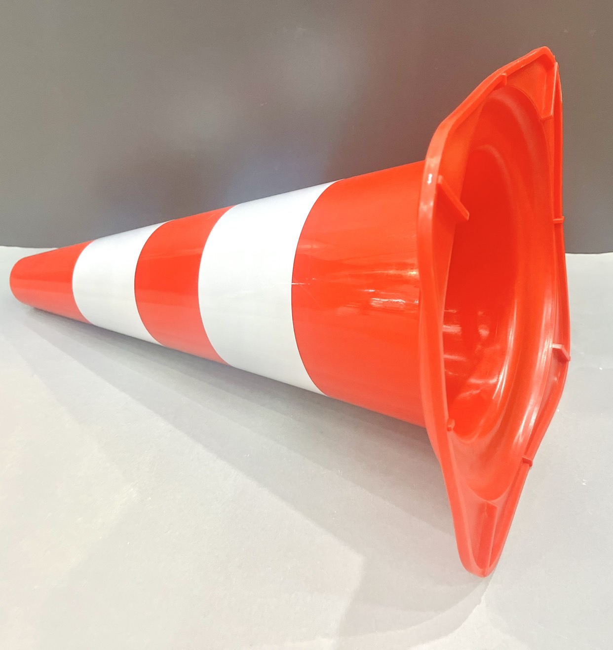 กรวยจราจร 50ซม.