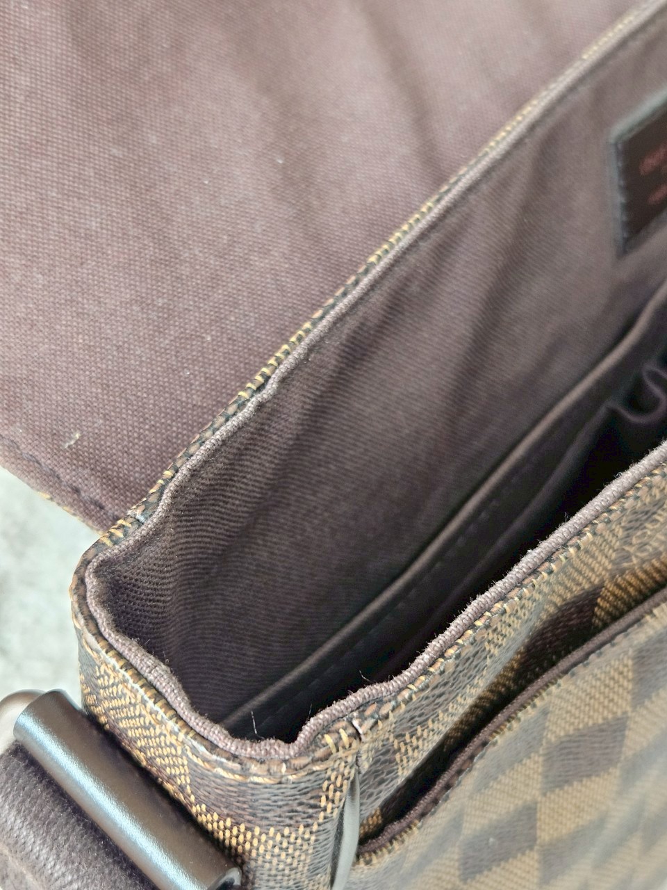 LV District Damier mm