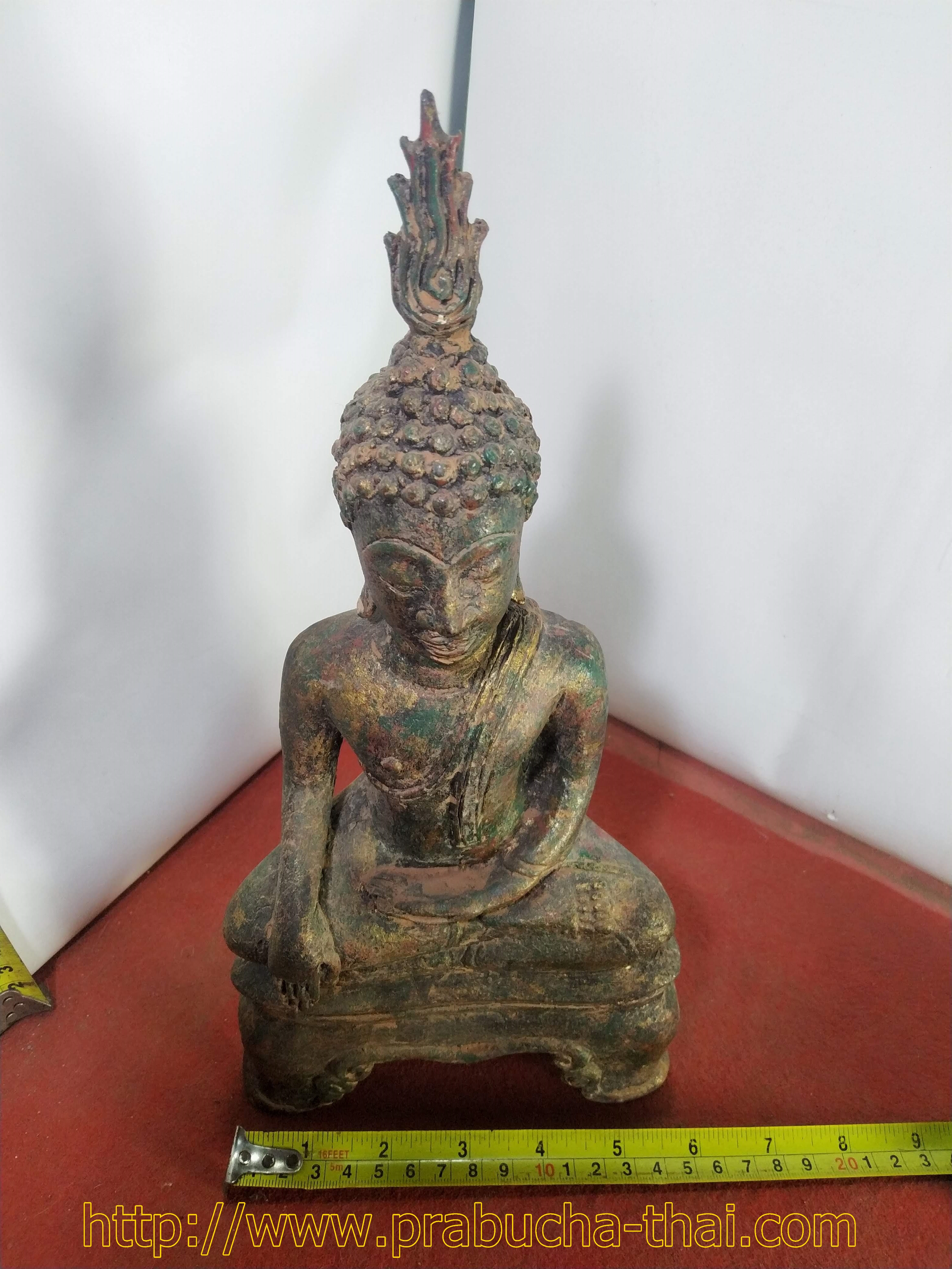 พระกำแพงสามขา ฐาน 6 นิ้ว เนื้อสำริดสภาพเก่า