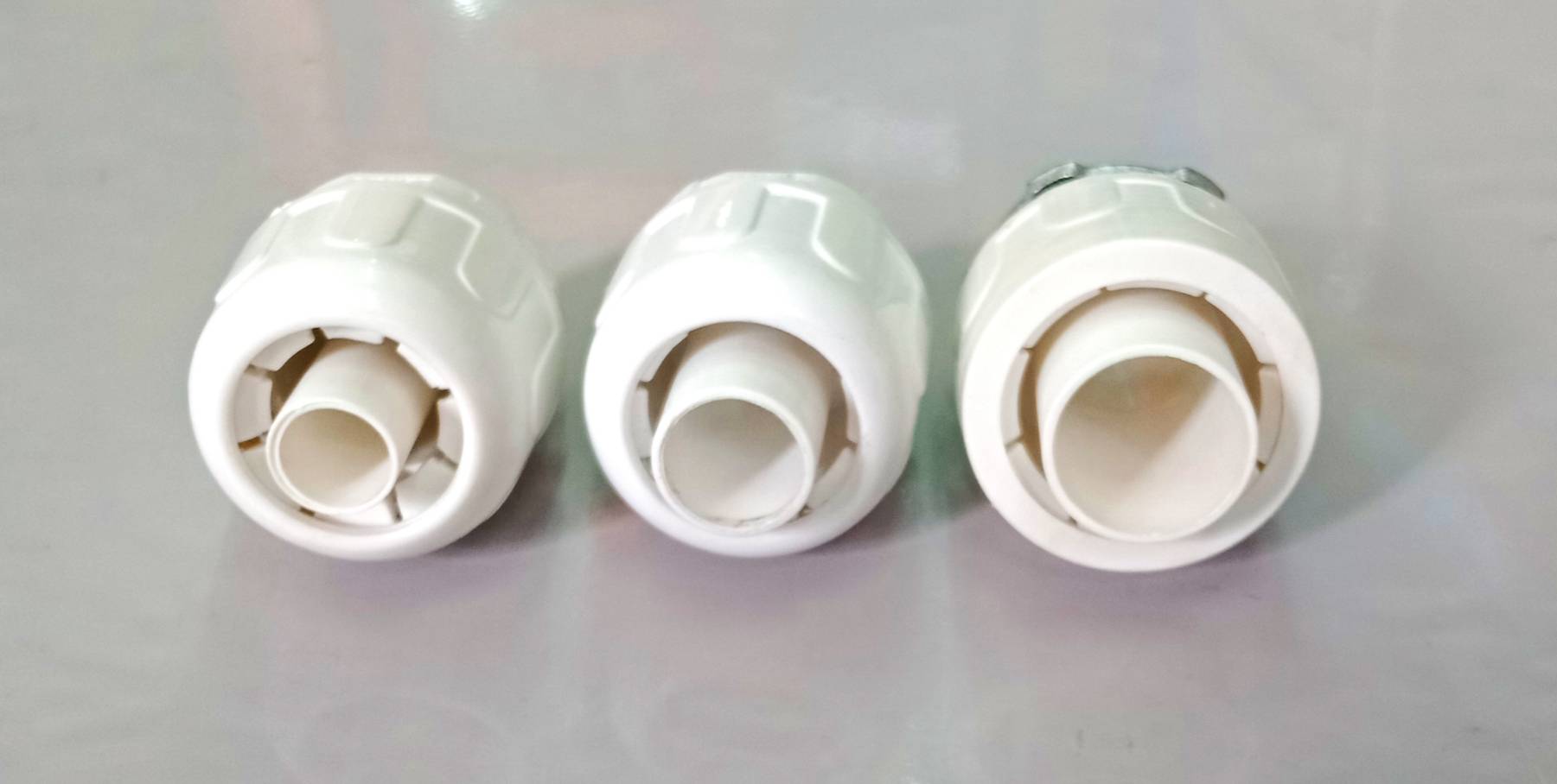 ข้อต่อท่อลูกฟูก สีขาว SCG