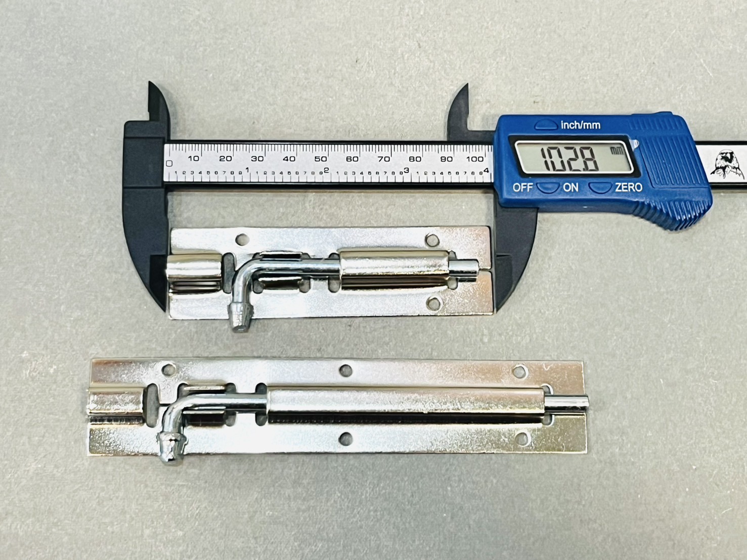 กลอนเหล็กชุบโครเมี่ยม