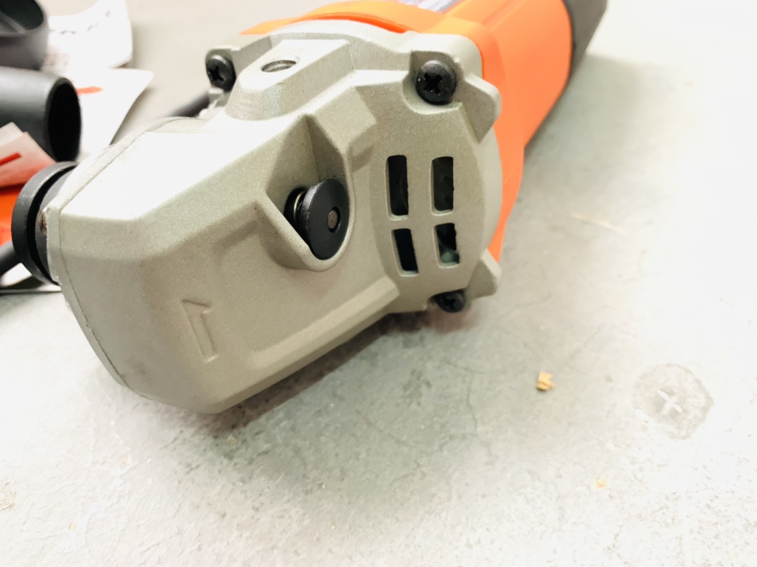 เครื่องเจียร์ 4" พัมคิน J-G9612