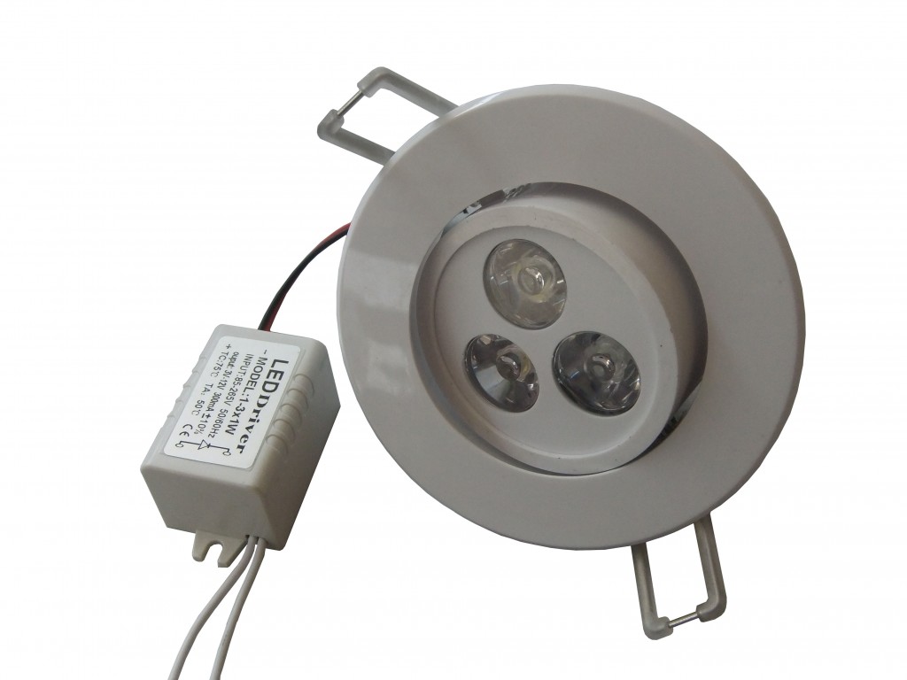 ชุดโคมไฟดาวน์ไลท์ (Down Light) 3w (หน้าเม็ด)