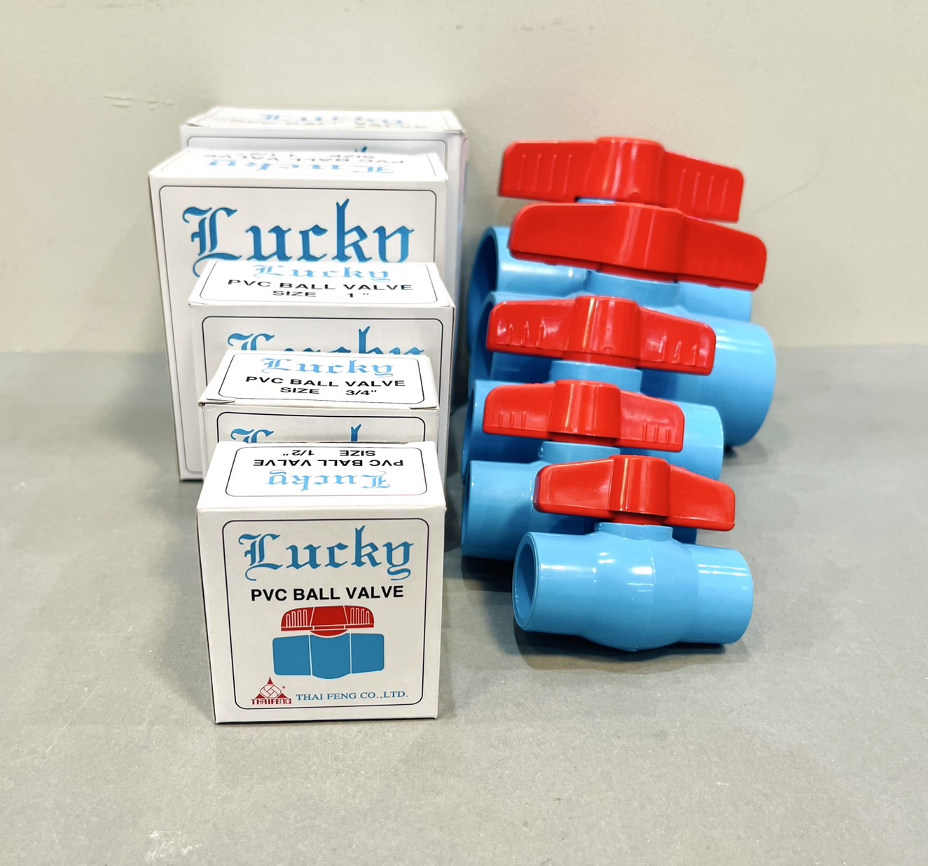 บอลวาล์ว PVC แบบสวม ตรา LUCKY