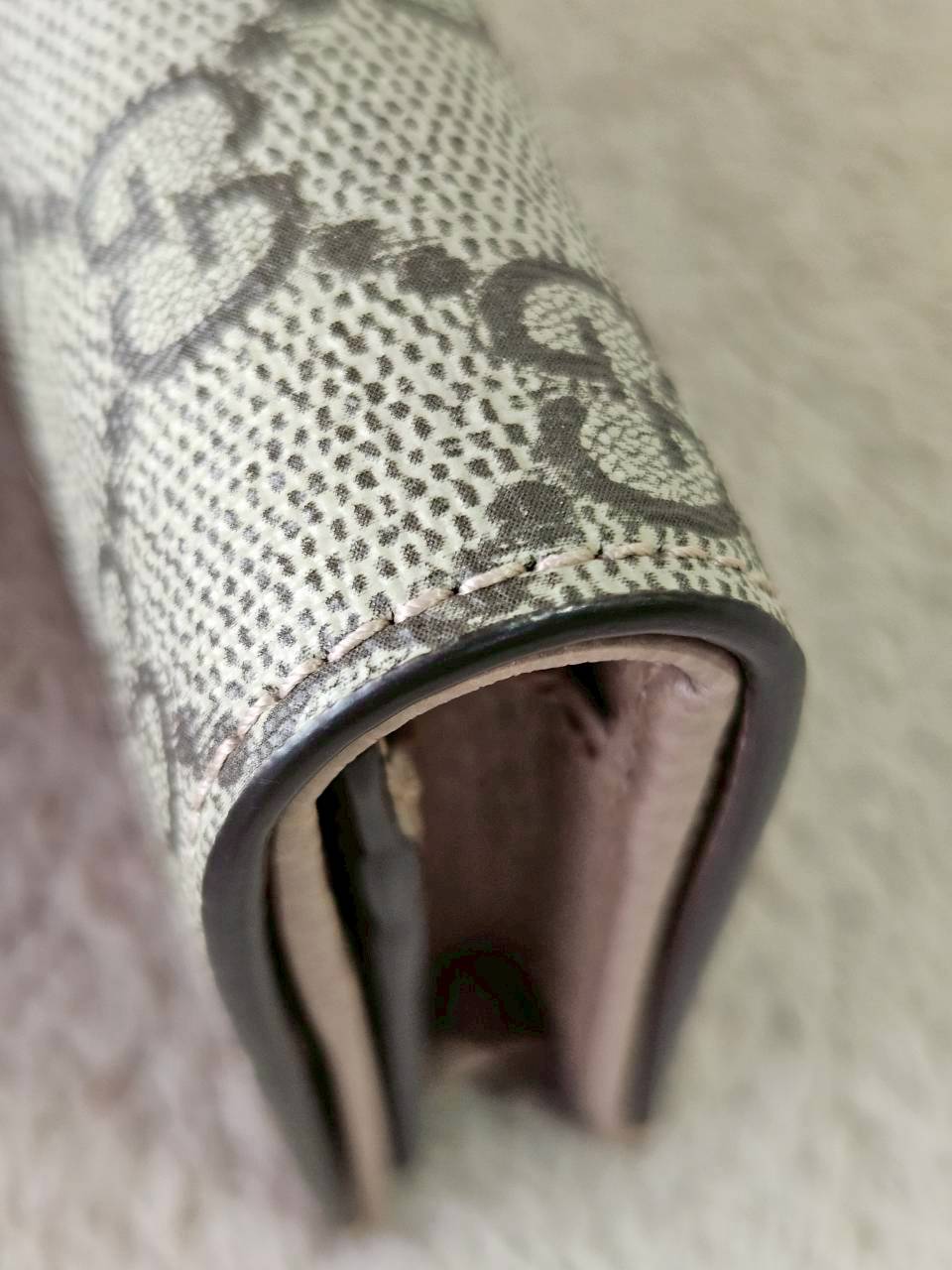 Gucci GG Marmont Bi Color Card Case Wallet