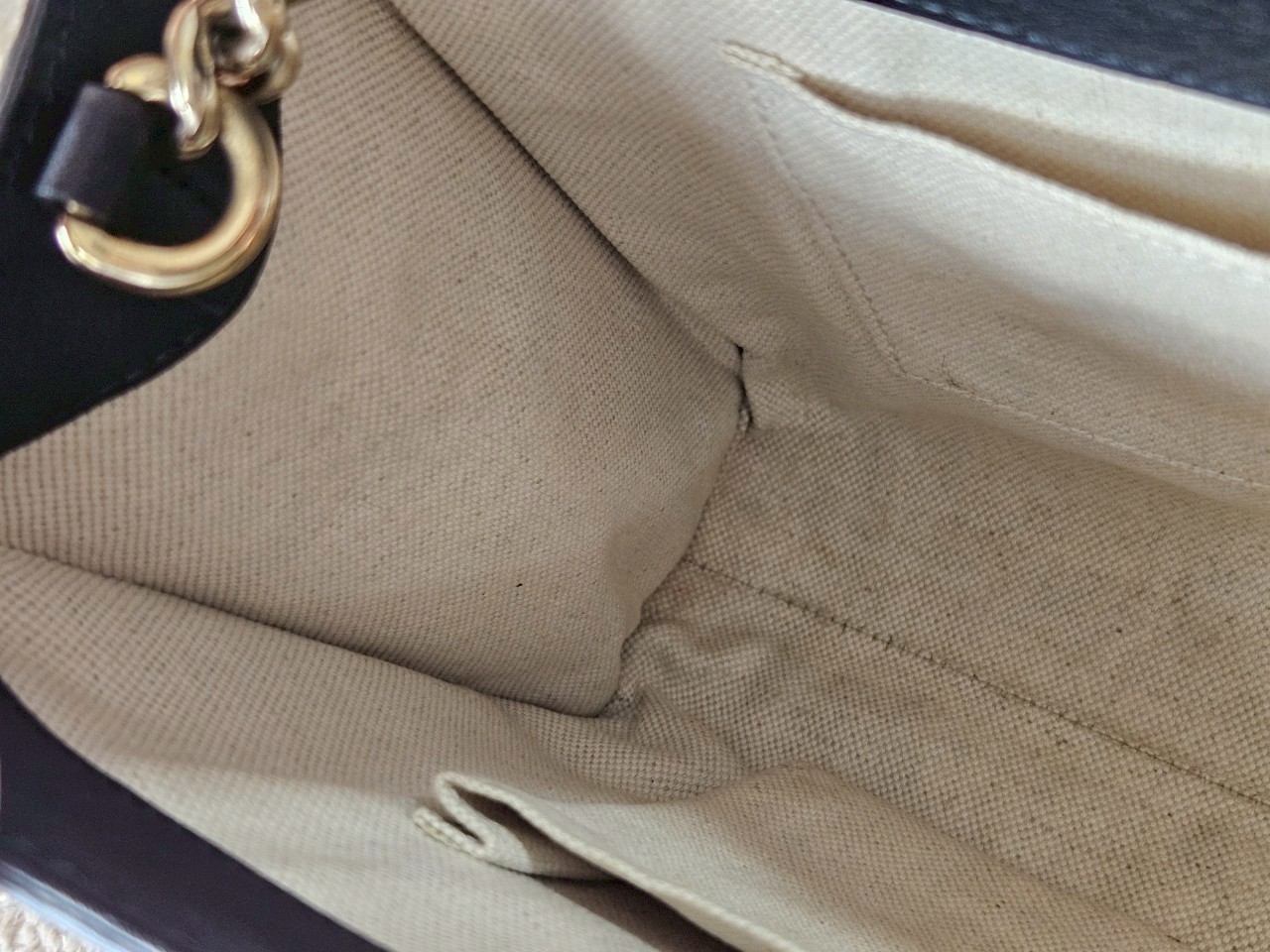 Gucci 295402 Emily Guccissima Medium