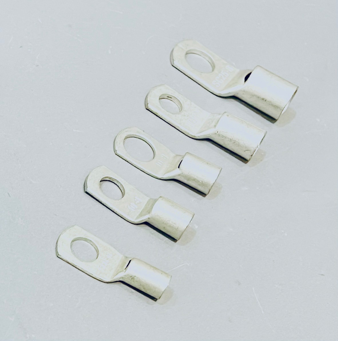 หางปลาหนาทรงยุโรป