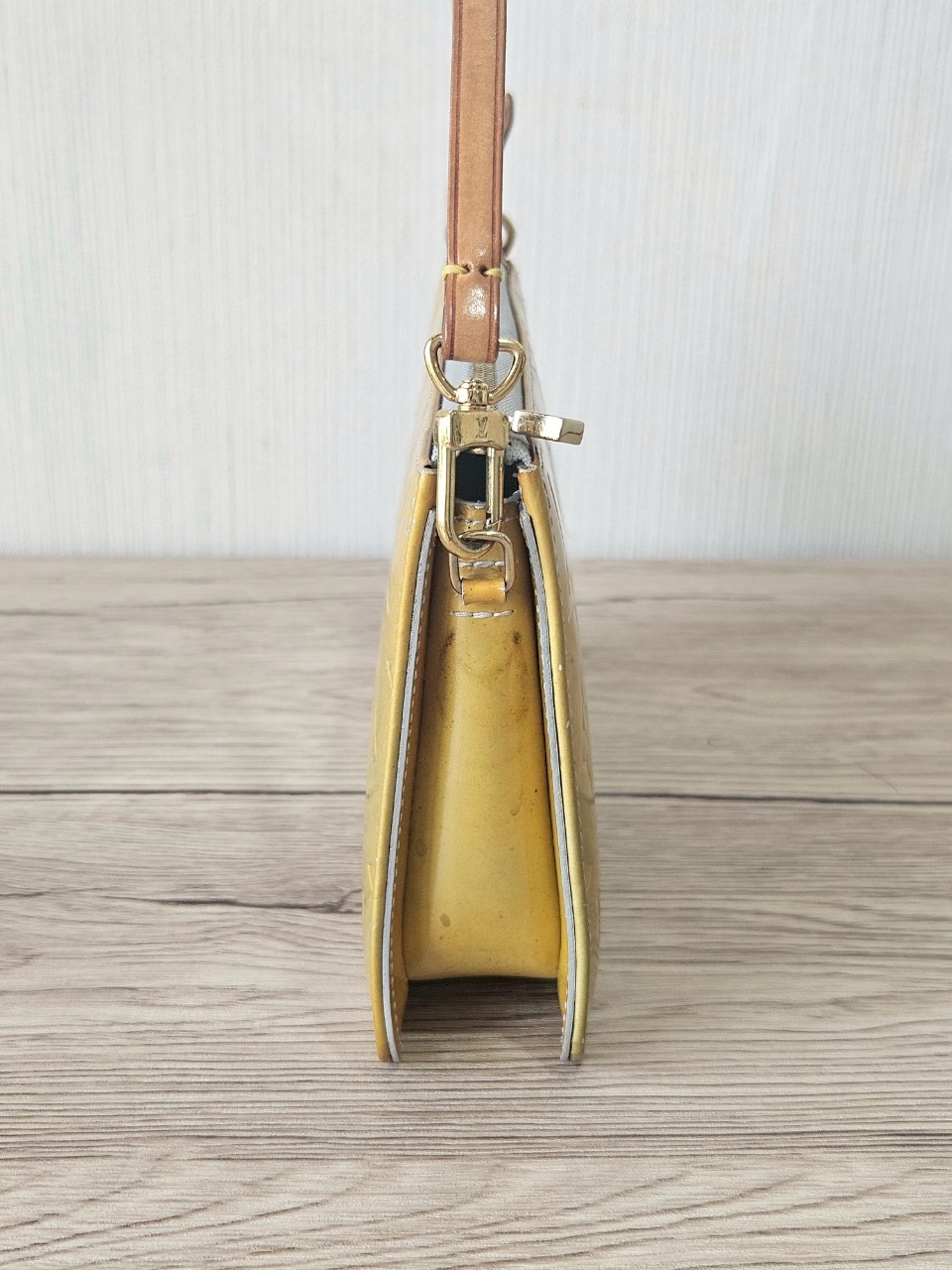 LV Lexington Pochette Monogram Vernis