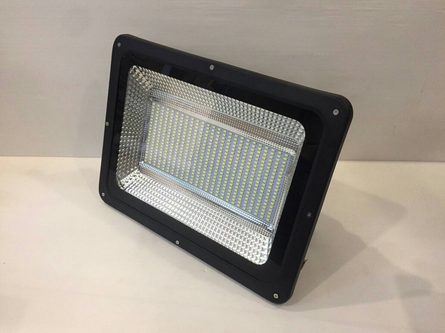 LED Spotlight /LED Floodlight สปอร์ตไลท์ LED 200W