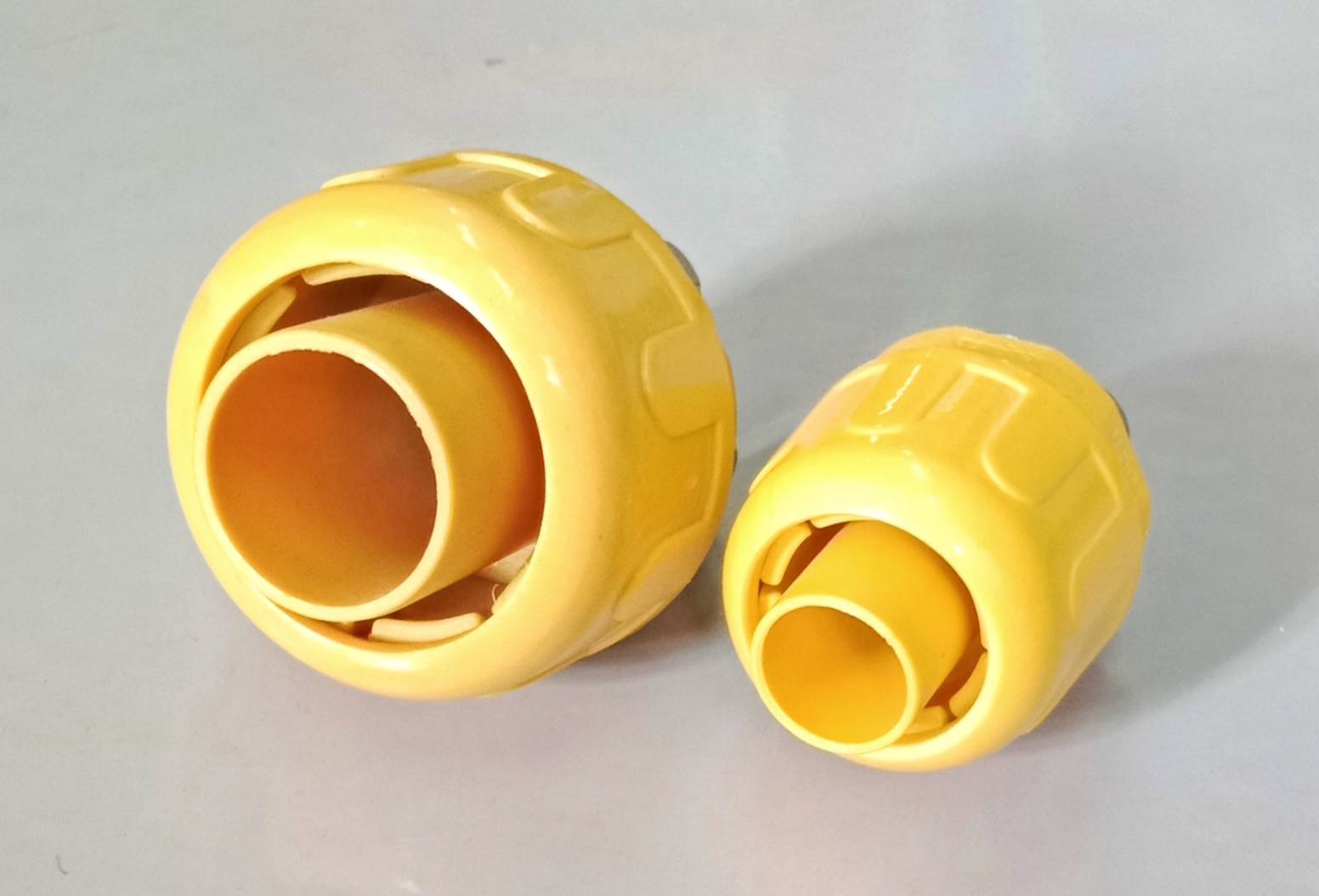 ข้อต่อท่อลูกฟูกสีเหลือง ตราช้าง