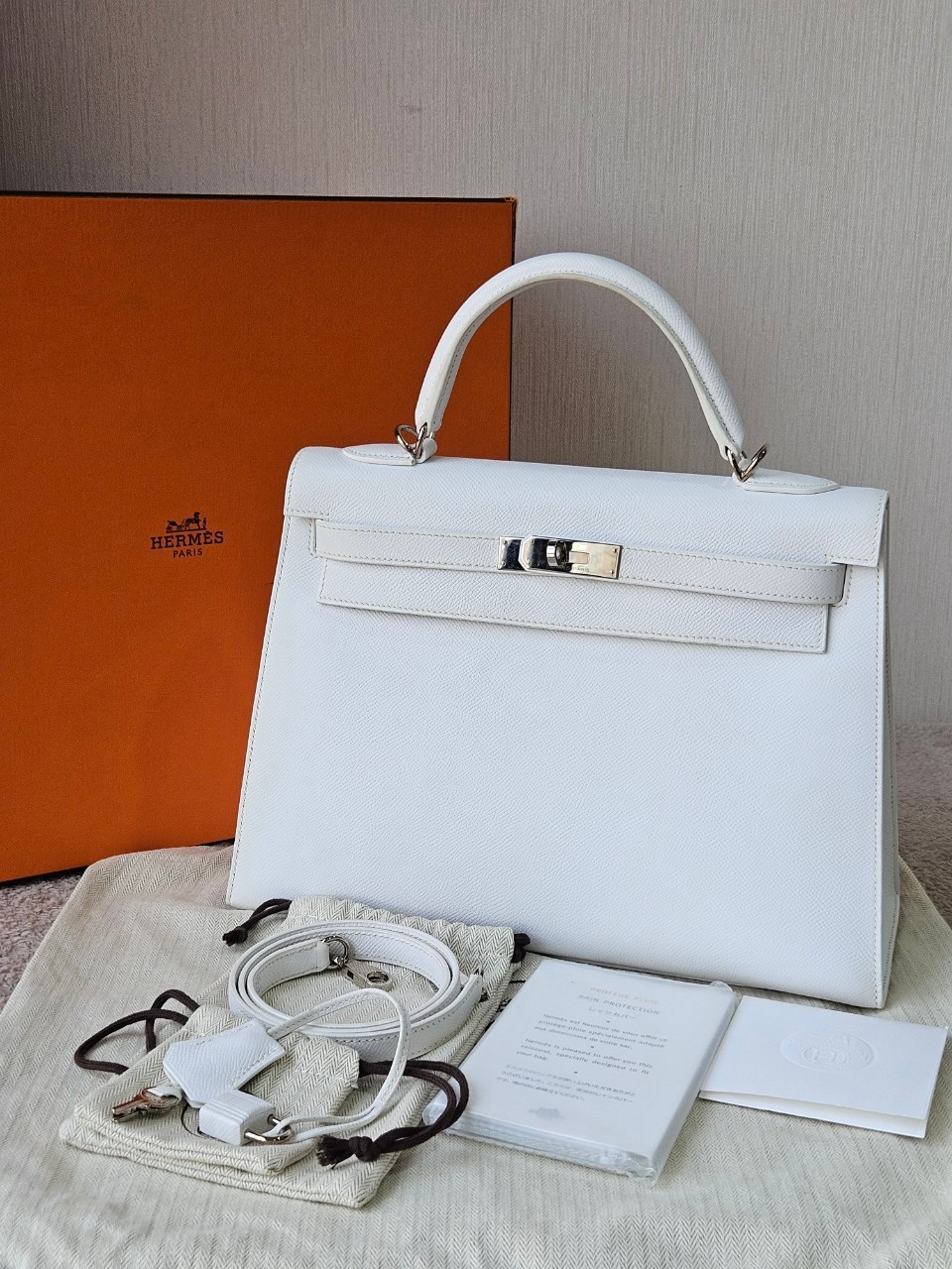Hermes K32 Blance Epsom PHW stamp K