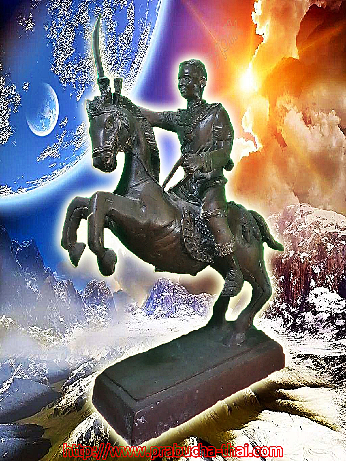สมเด็จพระนเรศวรมหาราช ทรงม้าศึก เนื้อโลหะทองเหลืองรมดำ
