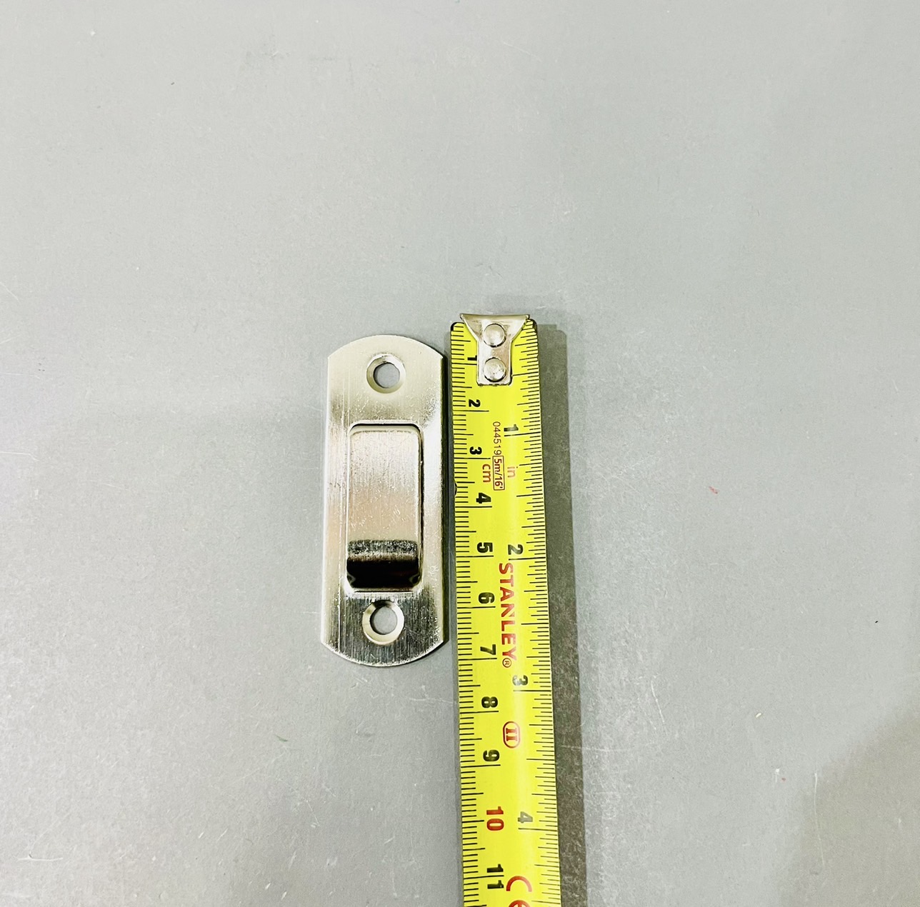 กลอนสับห้องน้ำ 4" รุ่นสับหมุด 90องศา