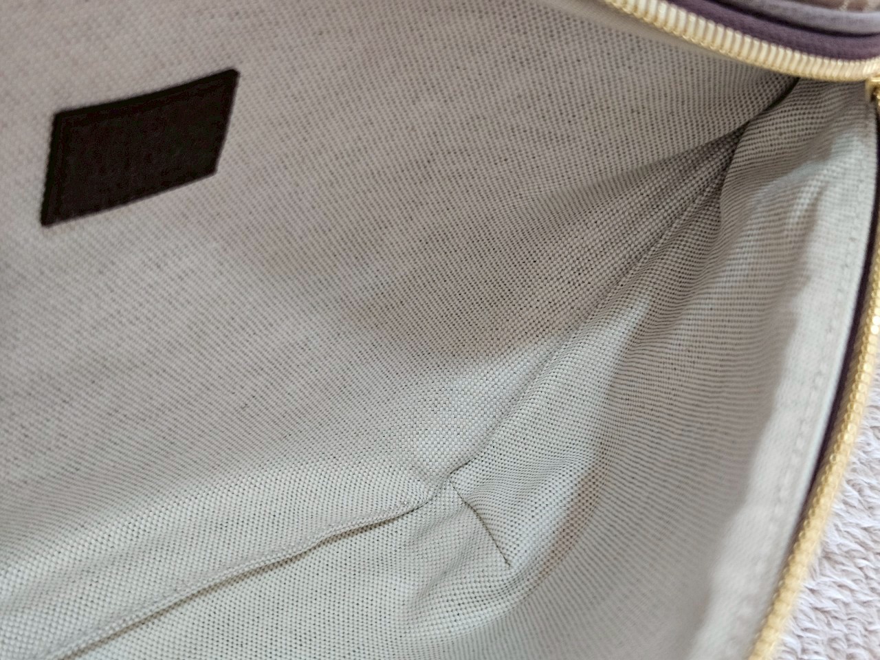 Gucci Jumbo GG Beltbag