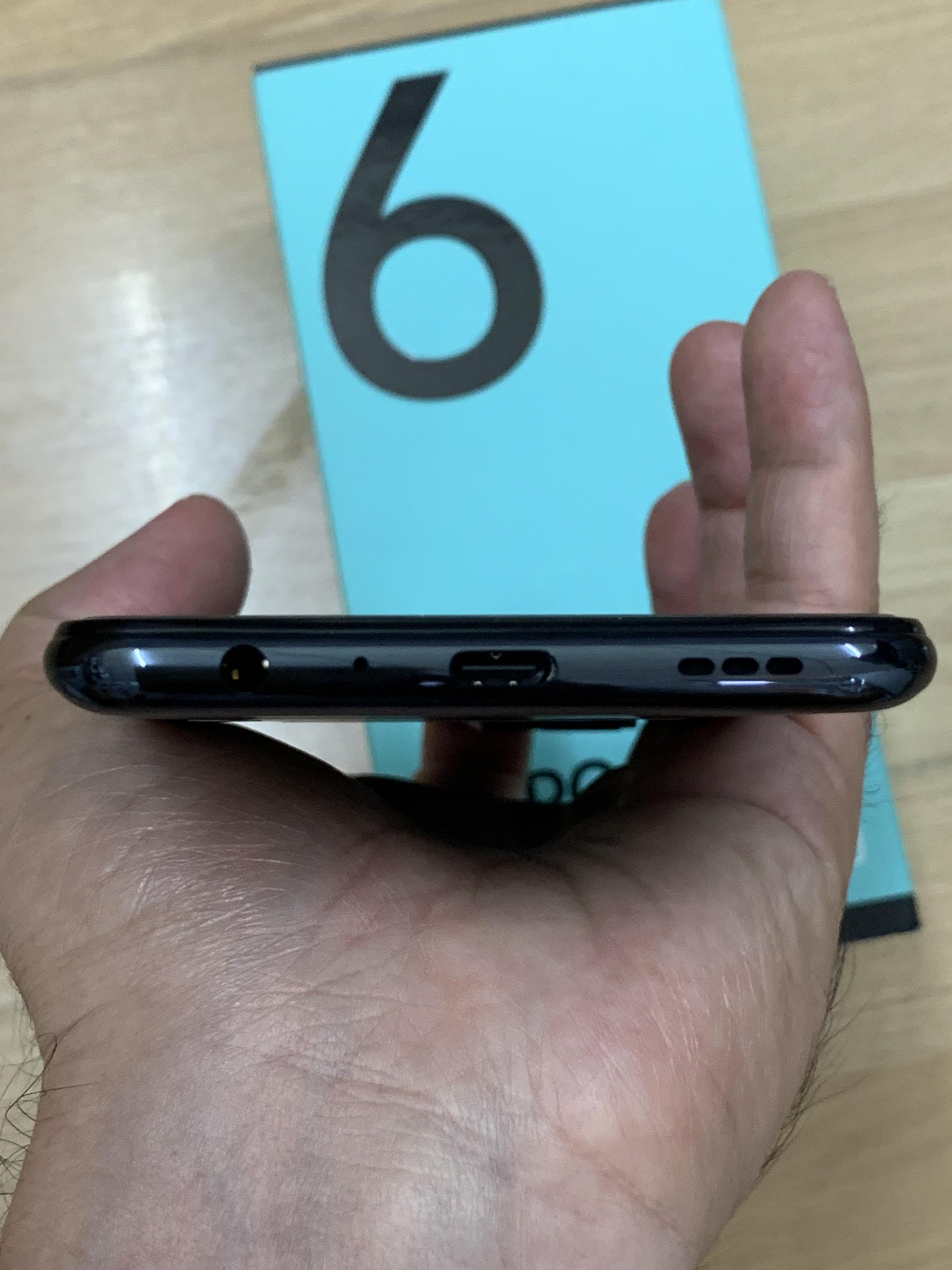 **มือสอง** Oppo Reno6 5G สีดำ สภาพ 100% ยังไม่ผ่านการใช้งาน ประกันศูนย์11เดือน