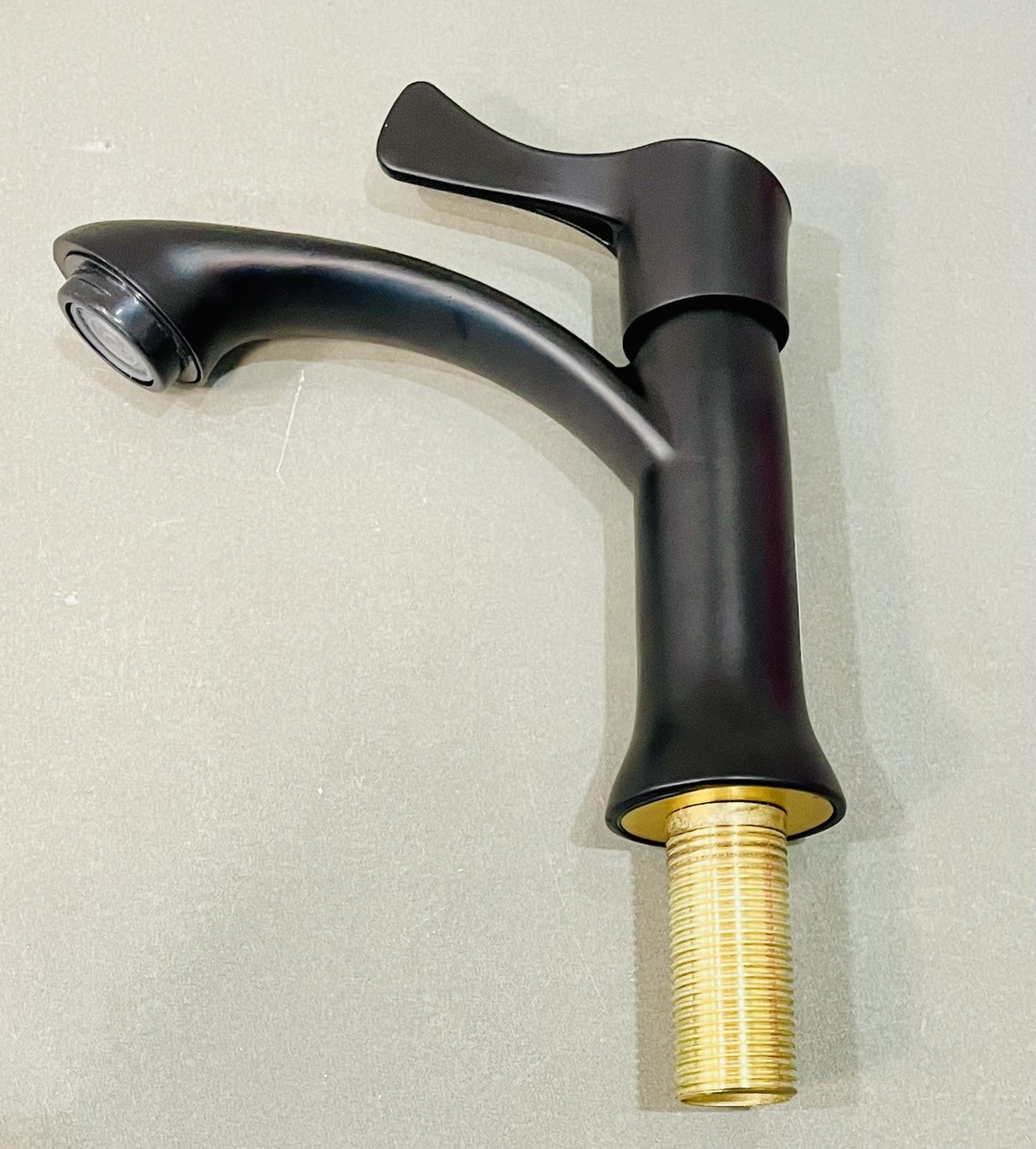 ก๊อกอัดแผงอ่างดำ SA07-B