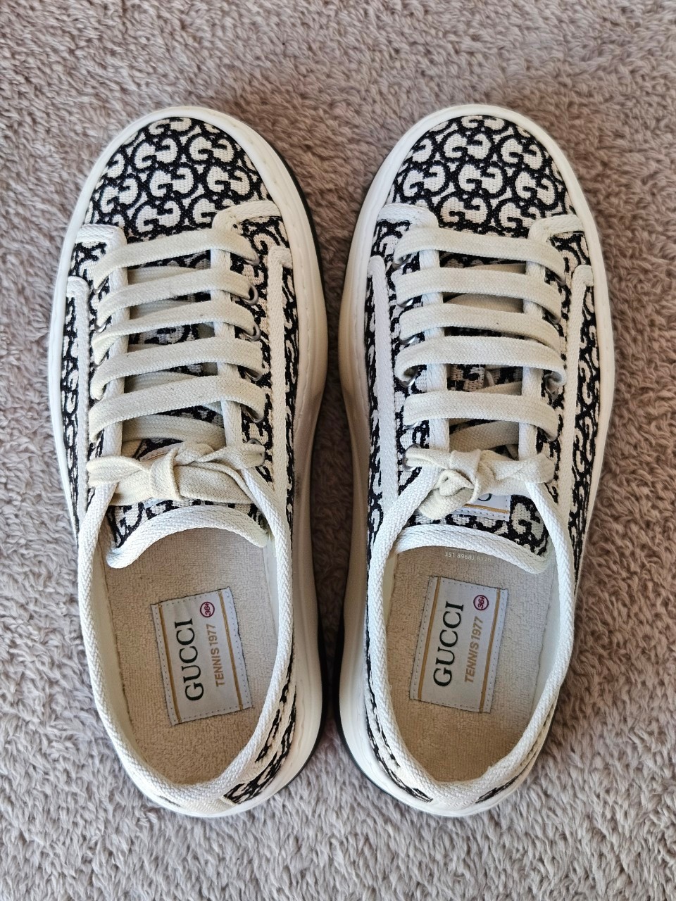 Gucci 746766 WOMEN'S GG TRAINER