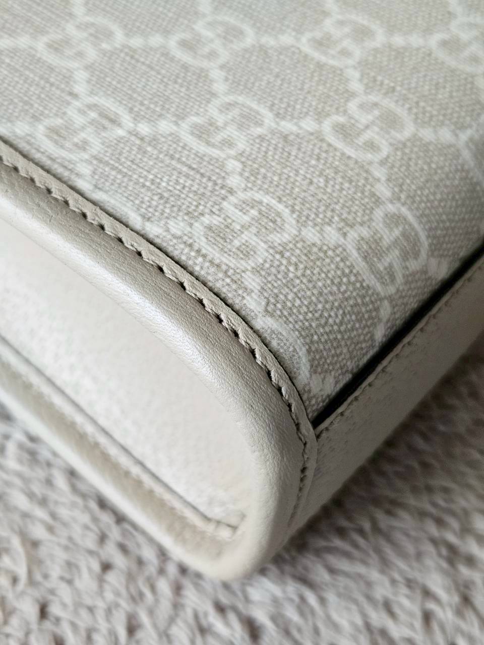 Gucci Mini Tote Interlocking Beige