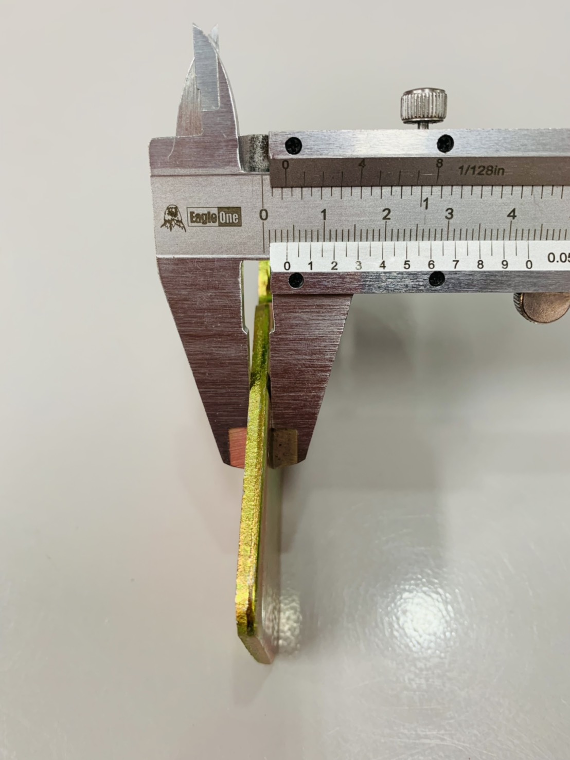 ฝาประกบขาเดี่ยว 3" พร้อมน็อต (ครบชุด ฝา2+น็อต1)