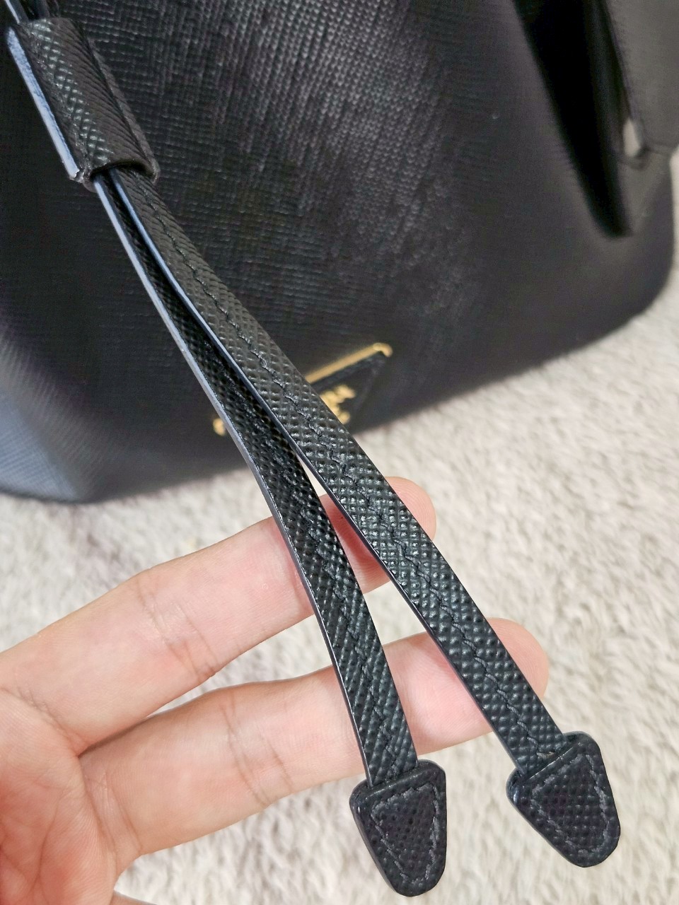 Prada Bucket Bag in Saffiano Leather Nero