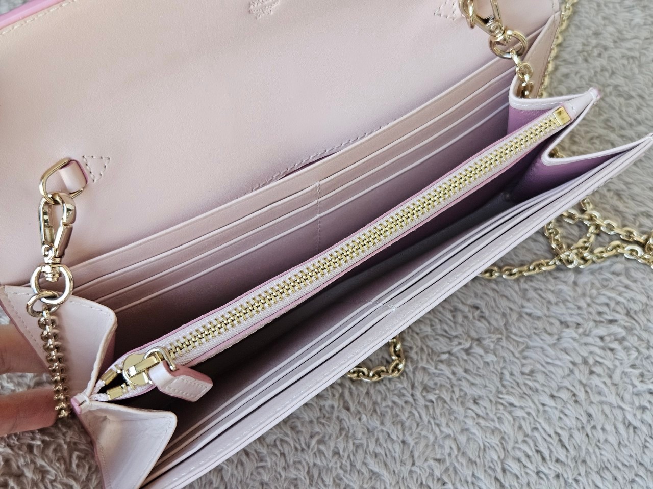 MCM Tracy Crossbody Wallet Pink