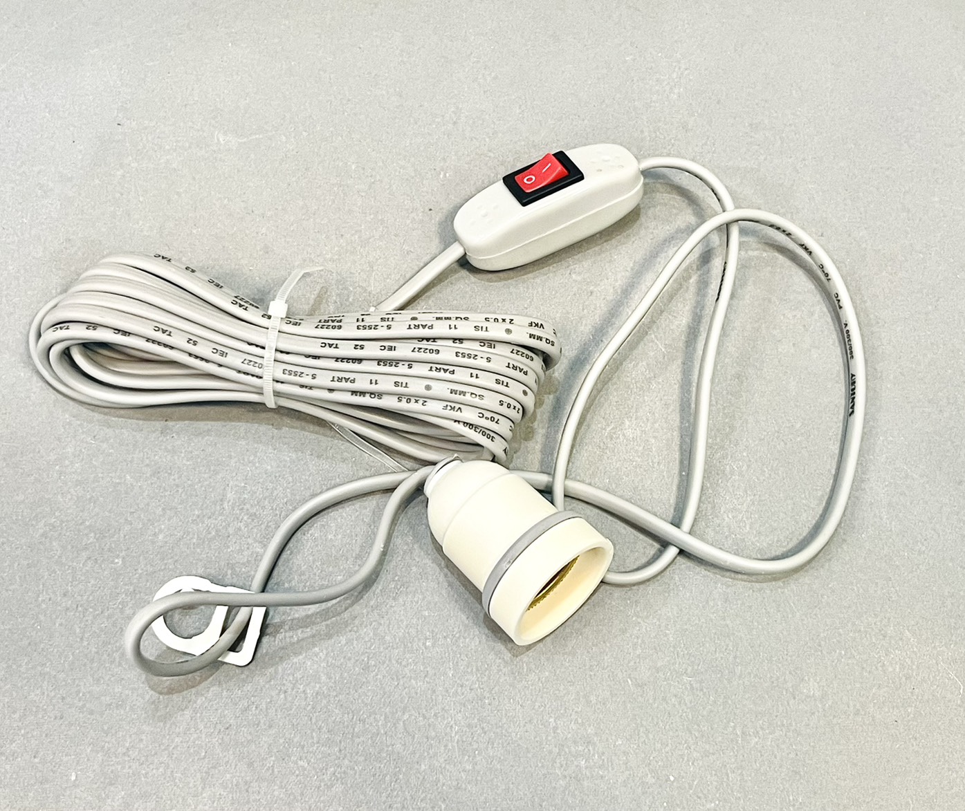 ขั้วห้อยเกลียวต่อสวิทซ์กลางทาง+ปลั๊ก+สาย5ม.