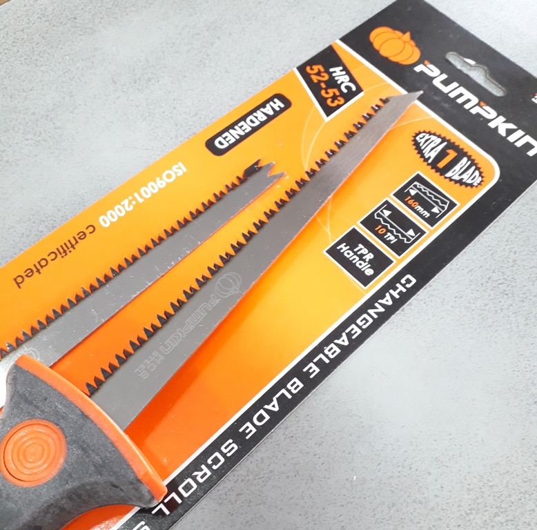 เลื่อยฉลุฝ้า รุ่น 2 ใบ (ใบเลื่อยปลายแหลมและหยัก)