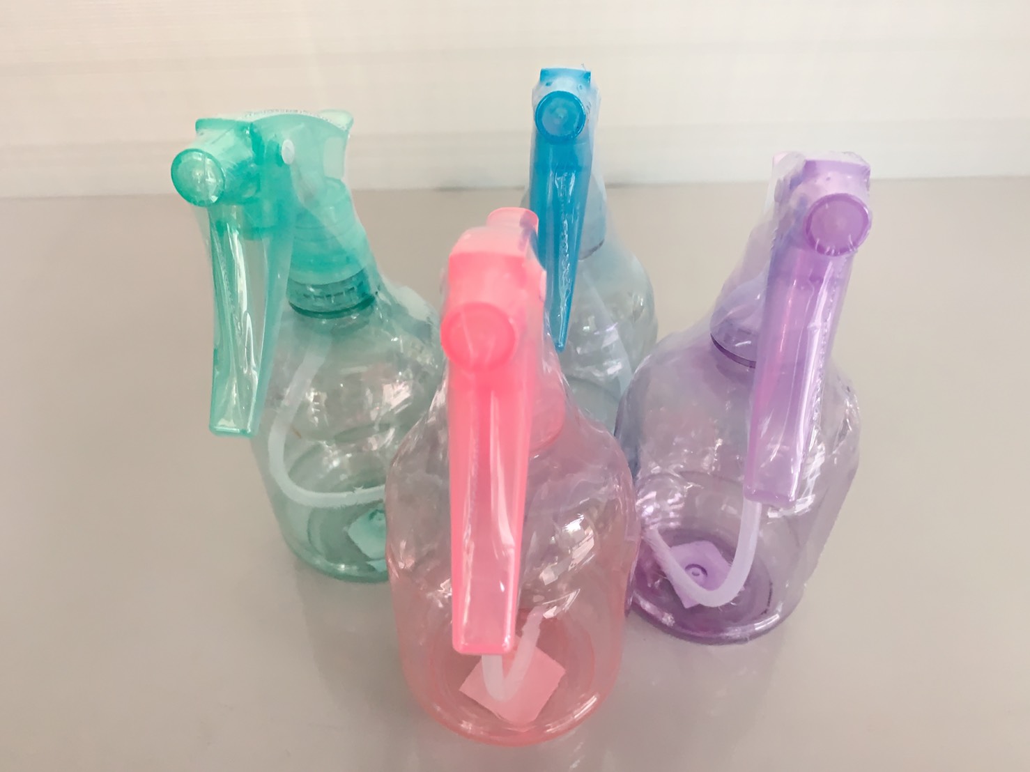 กระบอกฉีดน้ำ 500cc สีใส คละสี คละแบบ Solo