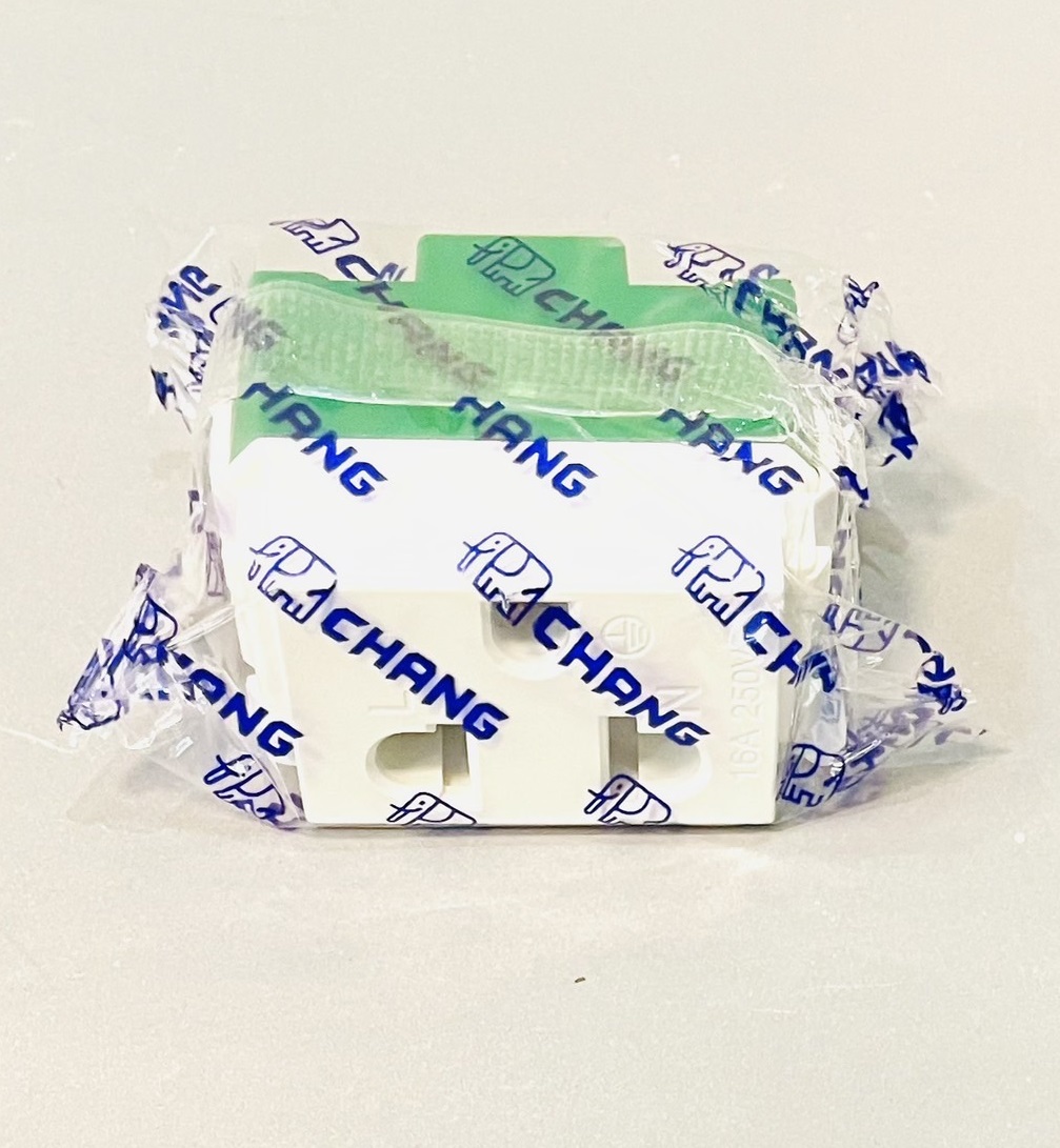 ปลั๊กฝัง ช้าง รุ่นใหม่ PCH900N มีกราวน์