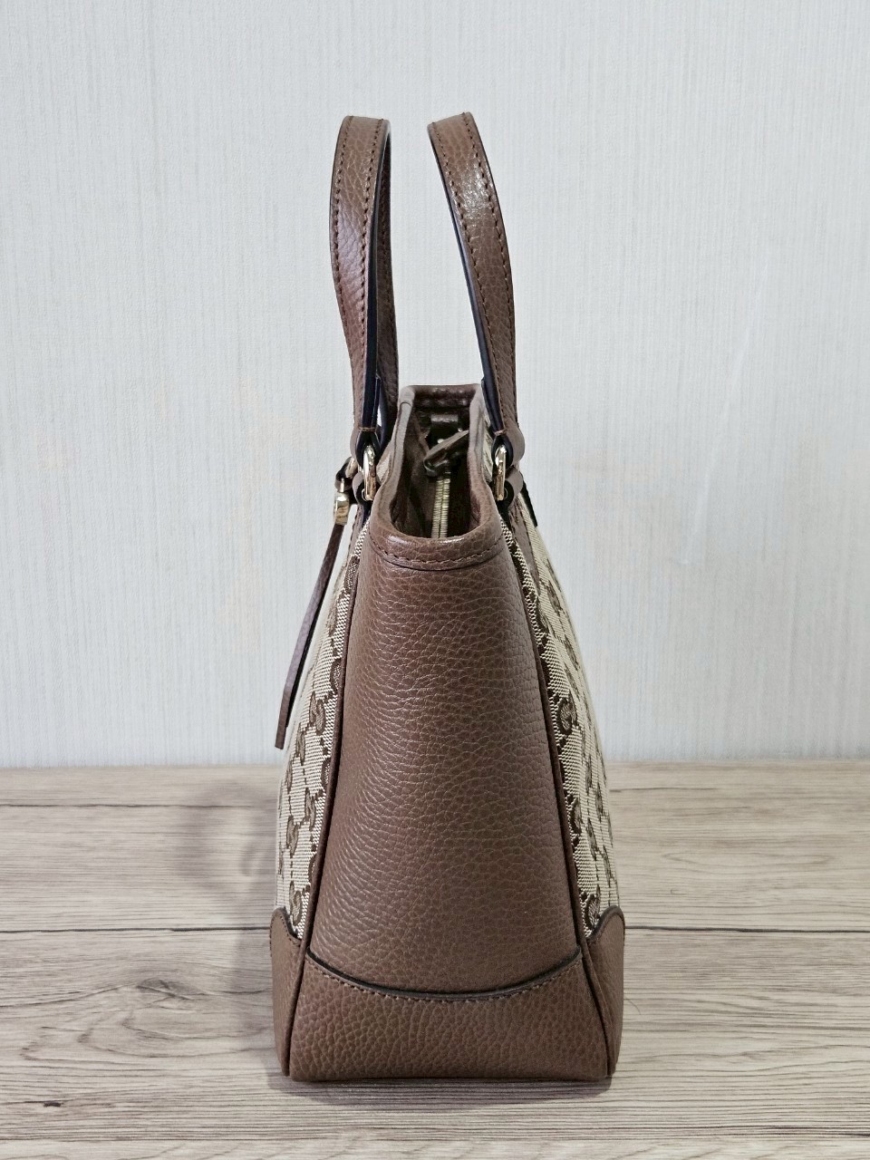 Gucci Bree Tote สีน้ำตาล