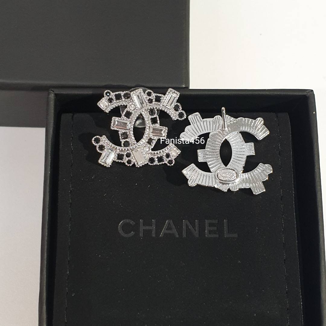 ต่างหู Chanel Earring ต่างหูชาแนล ต่างหู Chanel ติดหู งาน Hi end