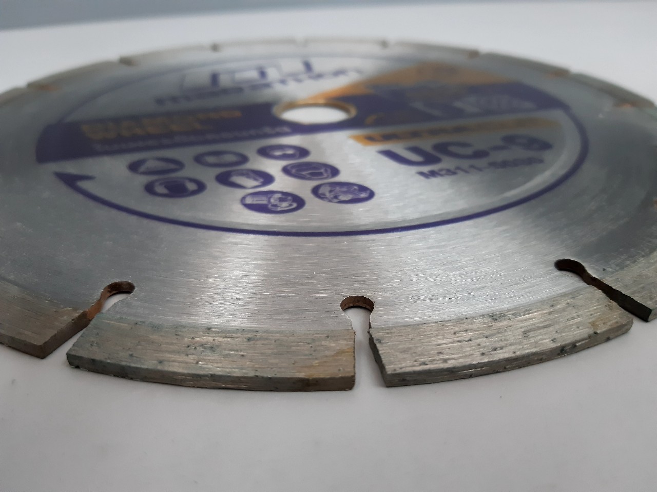 ใบตัดปูน 9" มาราธอน UC-9