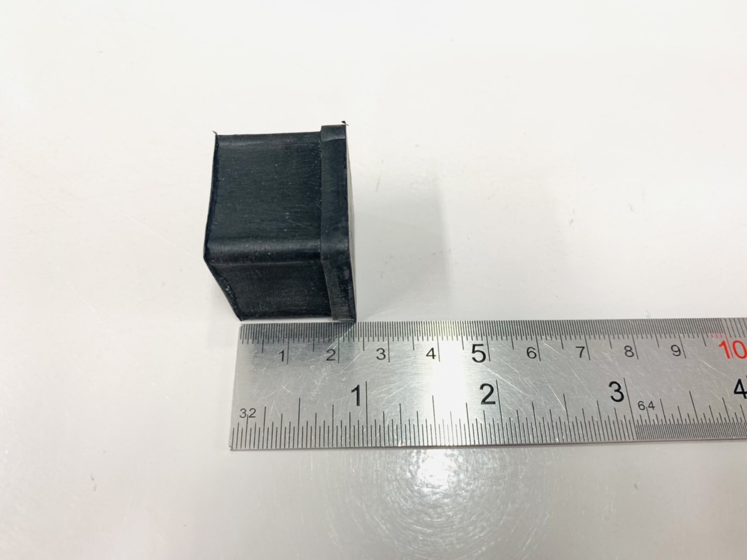 ยางขาโต๊ะ เหลี่ยม