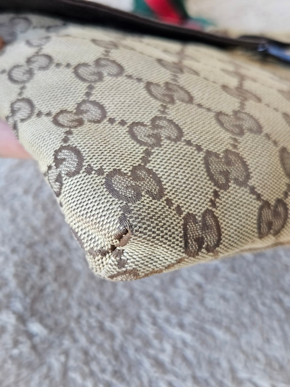 Gucci GG Canvas Beltbag